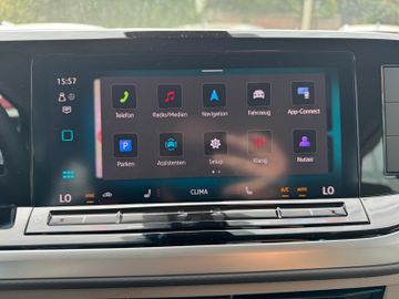 Volkswagen T7 Multivan 2.0 TDI DSG Life Navi Kamera SHZ