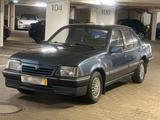 Opel Wer Opel Ascona H Kennzeichen Tüv  Sept 20... - Opel Ascona: Limousine