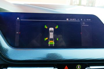 Fahrzeugabbildung BMW 120 1 Limousine 120 d xDrive Sport Line