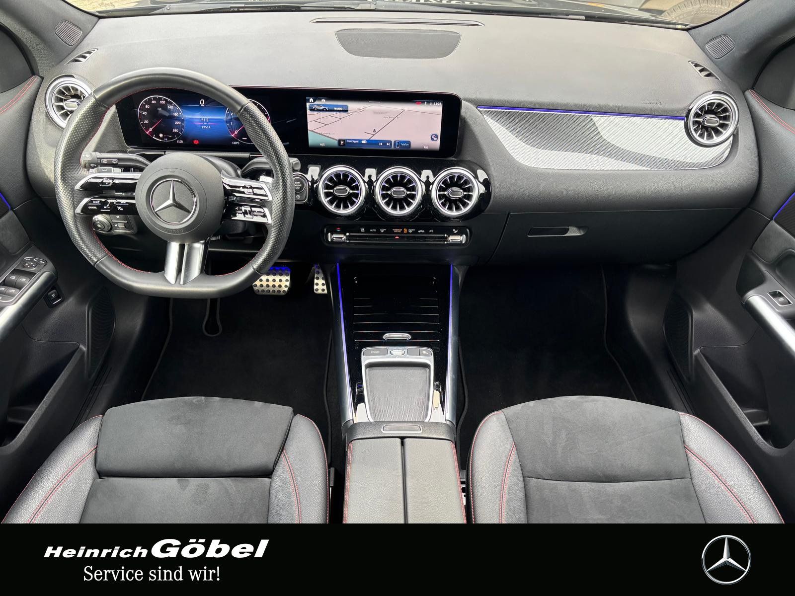 Fahrzeugabbildung Mercedes-Benz GLA 200 AMG*KAMERA*MULTIBEAM-LED*AMBIENTEBELEUT*