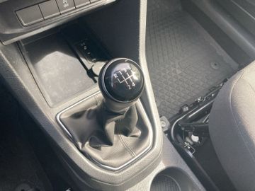Volkswagen Caddy - 11