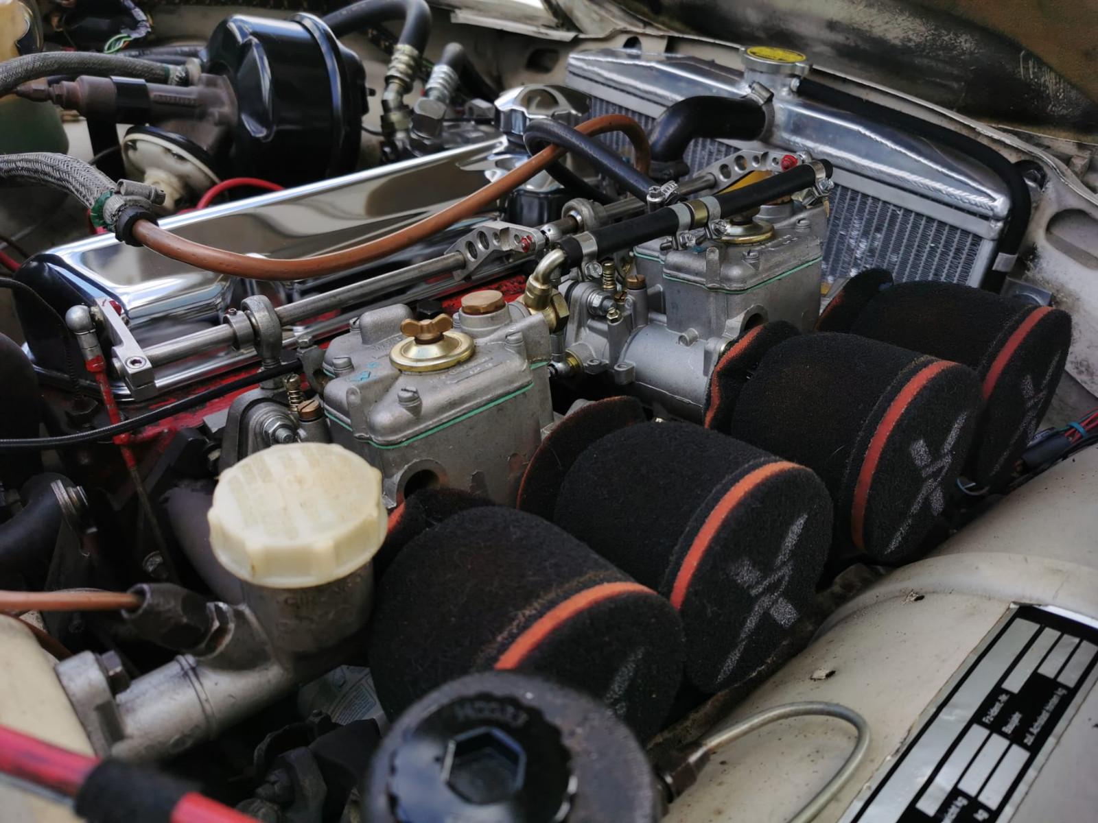 Volvo P1800