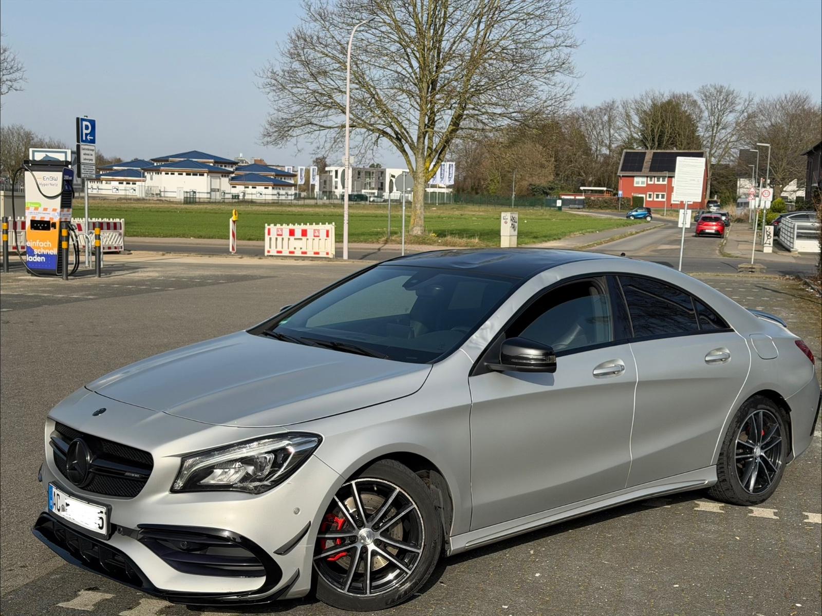 Mercedes-Benz CLA 220 * AMG-PAKET * CLA45AMG OPTIK