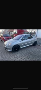 Peugeot Top Peugeot 207cc mit neu tüv - Peugeot 207 in Hamm