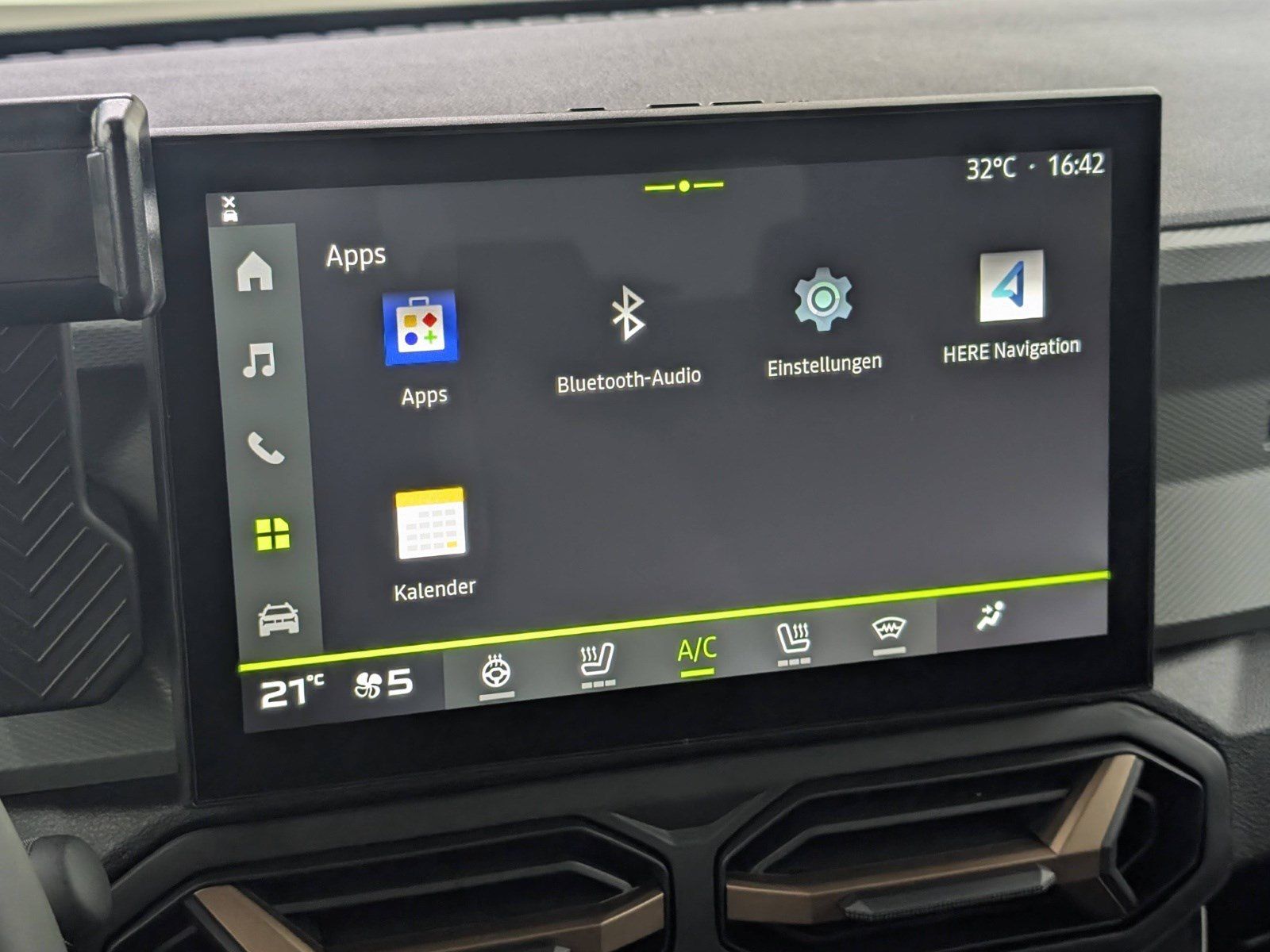 DACIA Duster  Extreme Hybrid-G 150 4x4 Technik – Bild 20