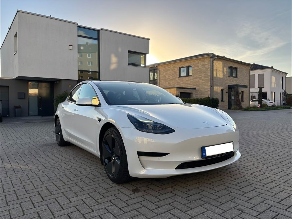 Image of Tesla Model 3