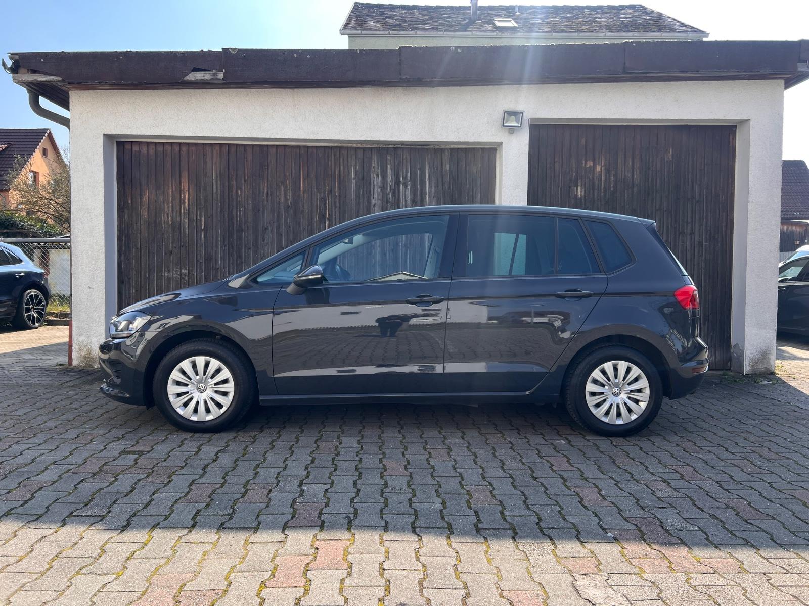 Volkswagen Golf Sportsvan *2.Hand*Temp*Scheckheft*Klima*PD*