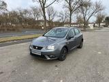 Seat Ibiza Reference Salsa, TÜV Neu, Service Neu - Seat Ibiza: Service