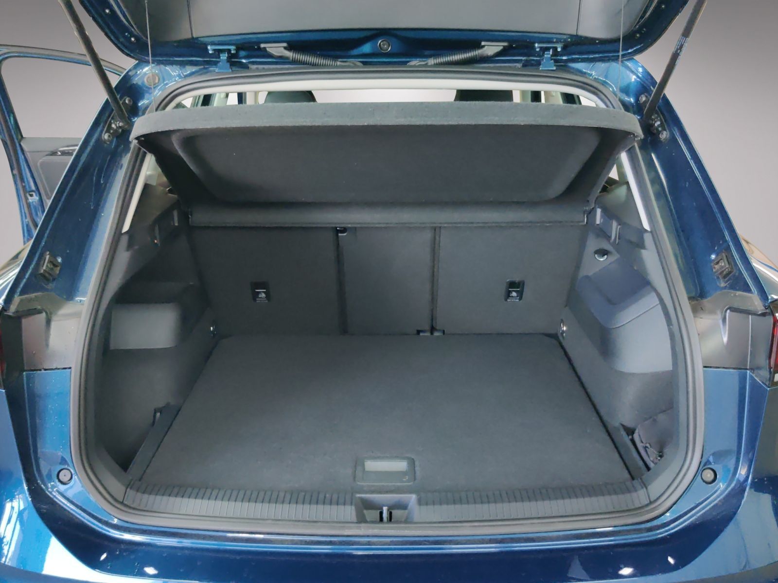 Volkswagen Tiguan - Bild 14