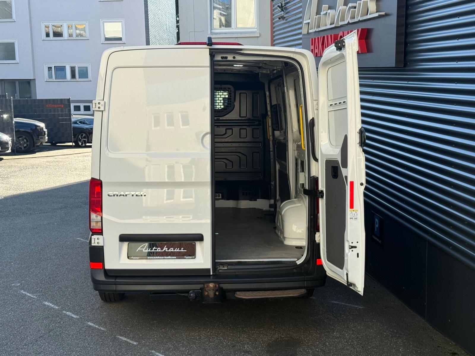 Volkswagen Crafter Kasten 30 mittellang*T-NAVI*R.KAM*AHK*, миниатюра 21