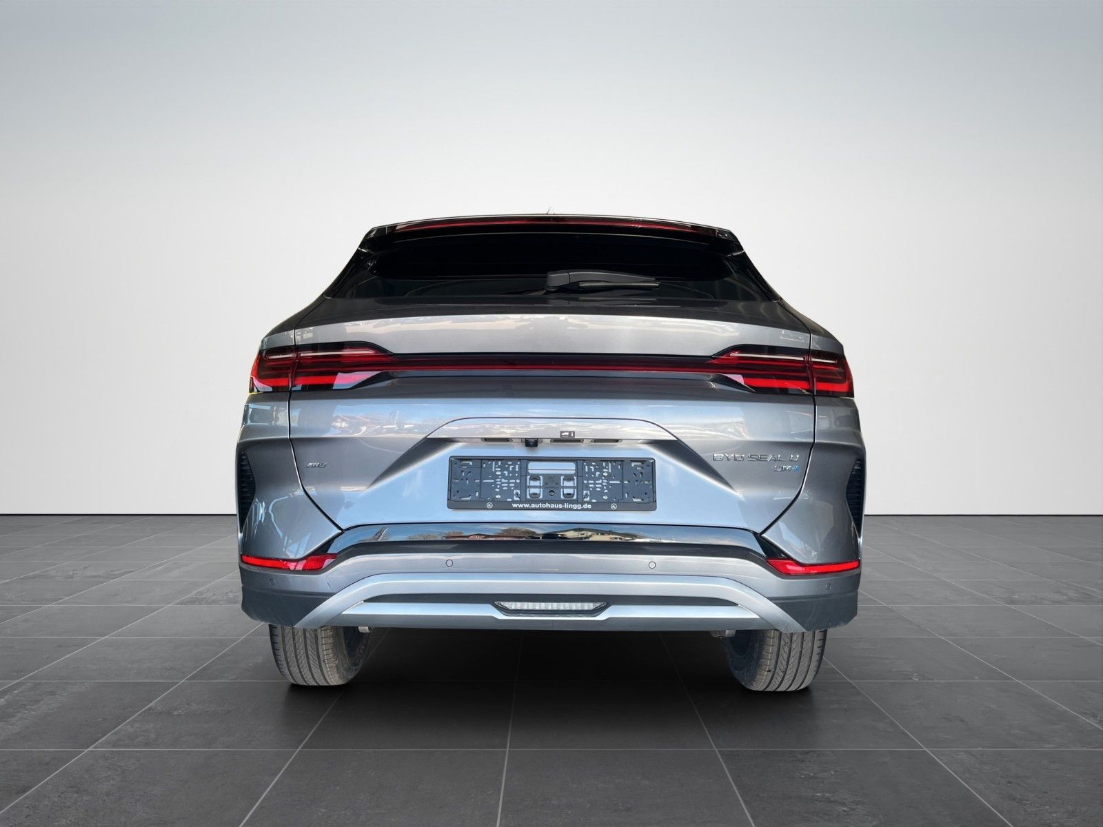BYD SEAL U