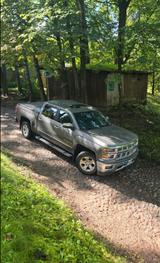 Chevrolet Silverado - graue Chevrolet Silverado