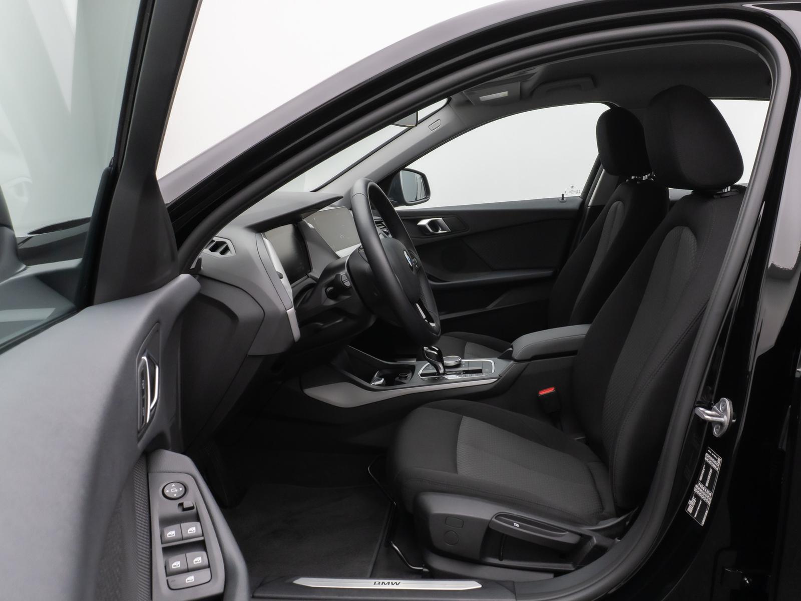 BMW 118 i DAB CockPitPro Geschwindigkeitsreg PDC LED, миниатюра 19