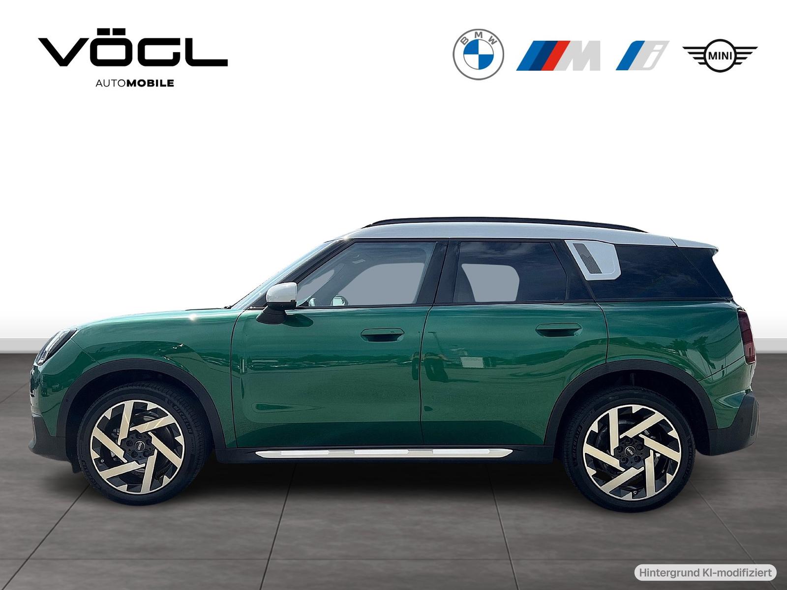 MINI Countryman C Favoured Trim Paket XL AHK
