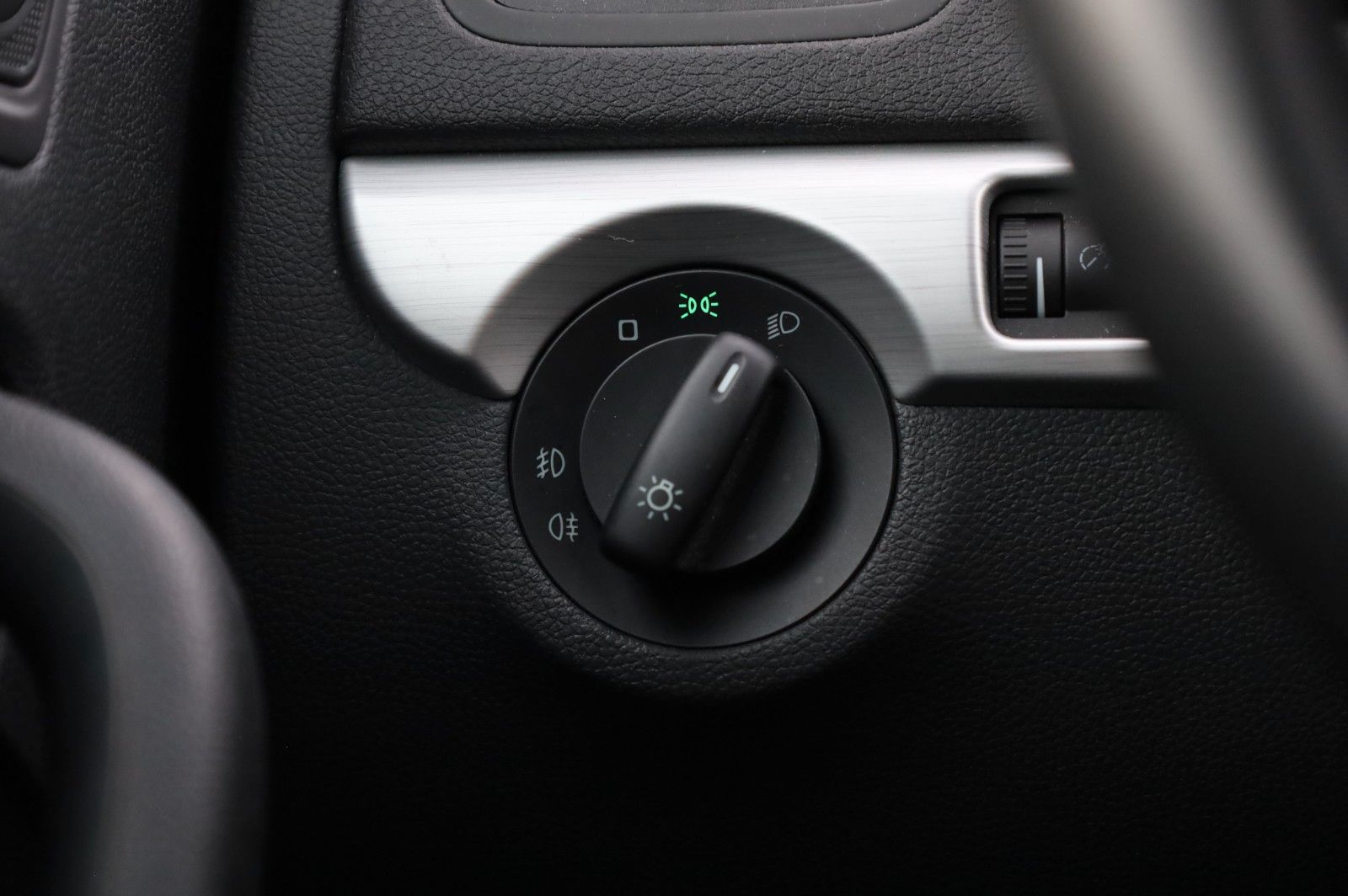 Fahrzeugabbildung SKODA Yeti 1.4 TSI Ambition *DSG *SHZ *PDC *Sunset