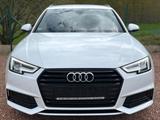 Audi A4 Avant 2.0 Tfsi* S line Plus*RFK*LED*19 Zoll* - Audi A4: Weiß, Kombi, Line