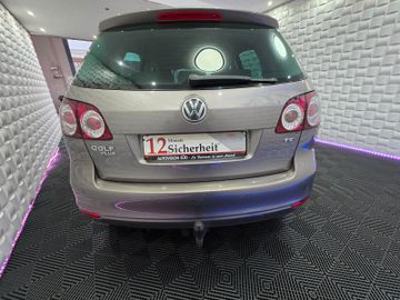 Volkswagen Golf - 4