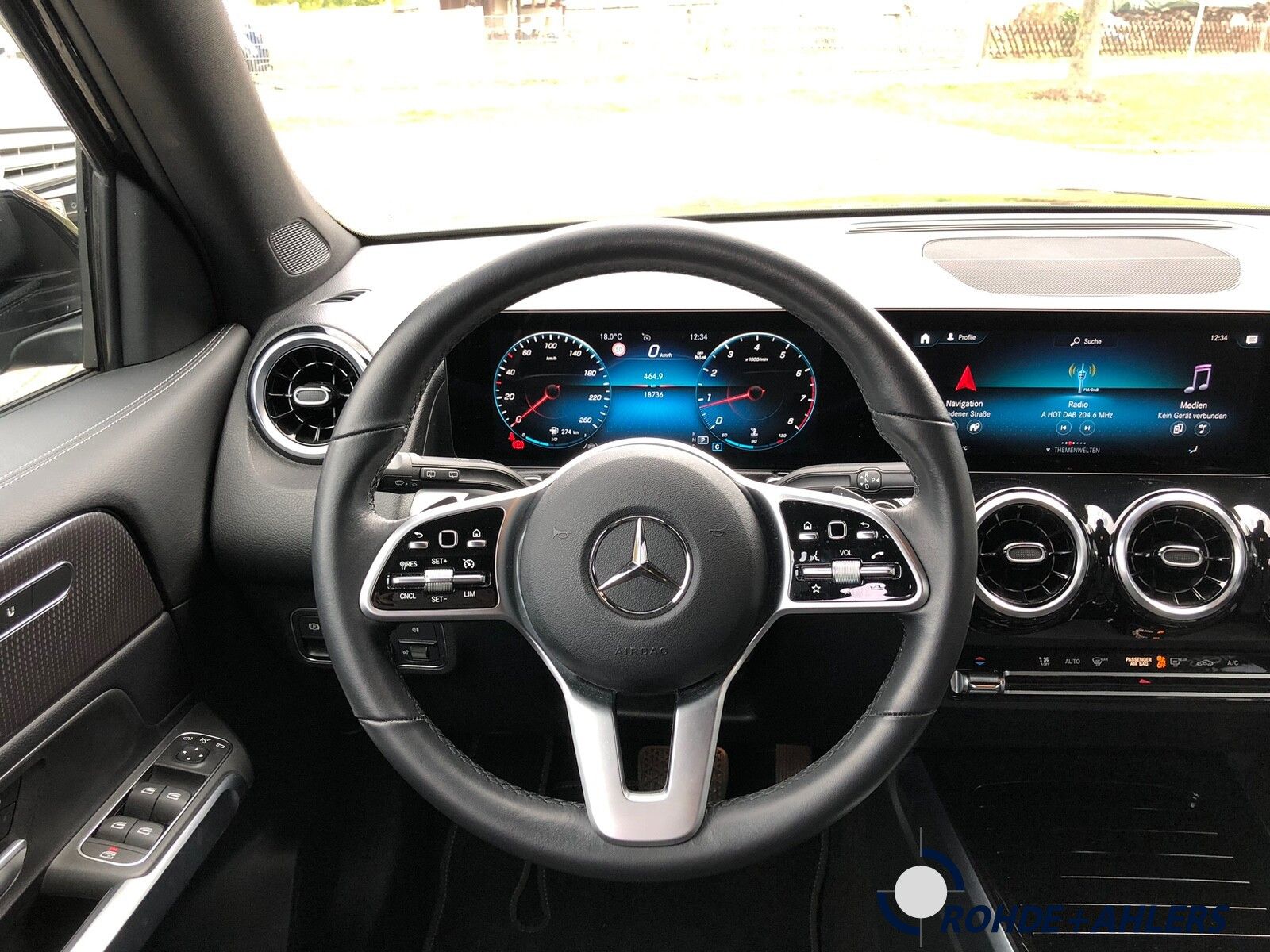 Fahrzeugabbildung Mercedes-Benz GLB 200 4M PROGRESSIVE+LED+EPH+KAMERA+NIGHTNavi