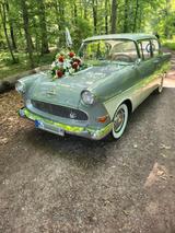 Opel Rekord - Opel Rekord mit Benzin-Antrieb