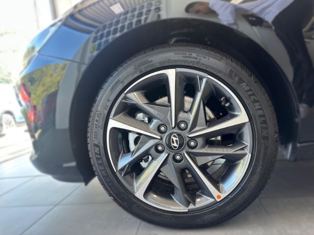 Fahrzeugabbildung Hyundai i30 cw 1.0 T-GDI (100 PS) 7-DCT Advantage Plus-P