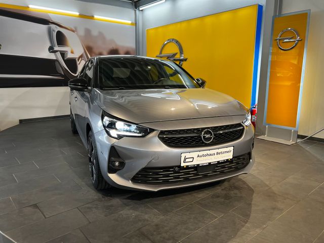 Fotografie des Opel Corsa