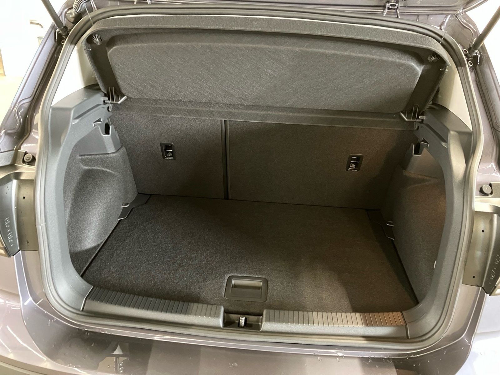 Volkswagen T-Cross - Bild 8