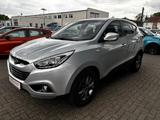 Hyundai ix35 FIFA World Cup Edition 2WD SHZ/PDC/Klima - Hyundai ix35 mit Benzin-Antrieb