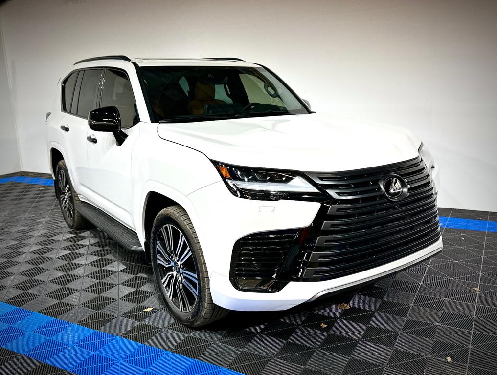 Lexus LX 600