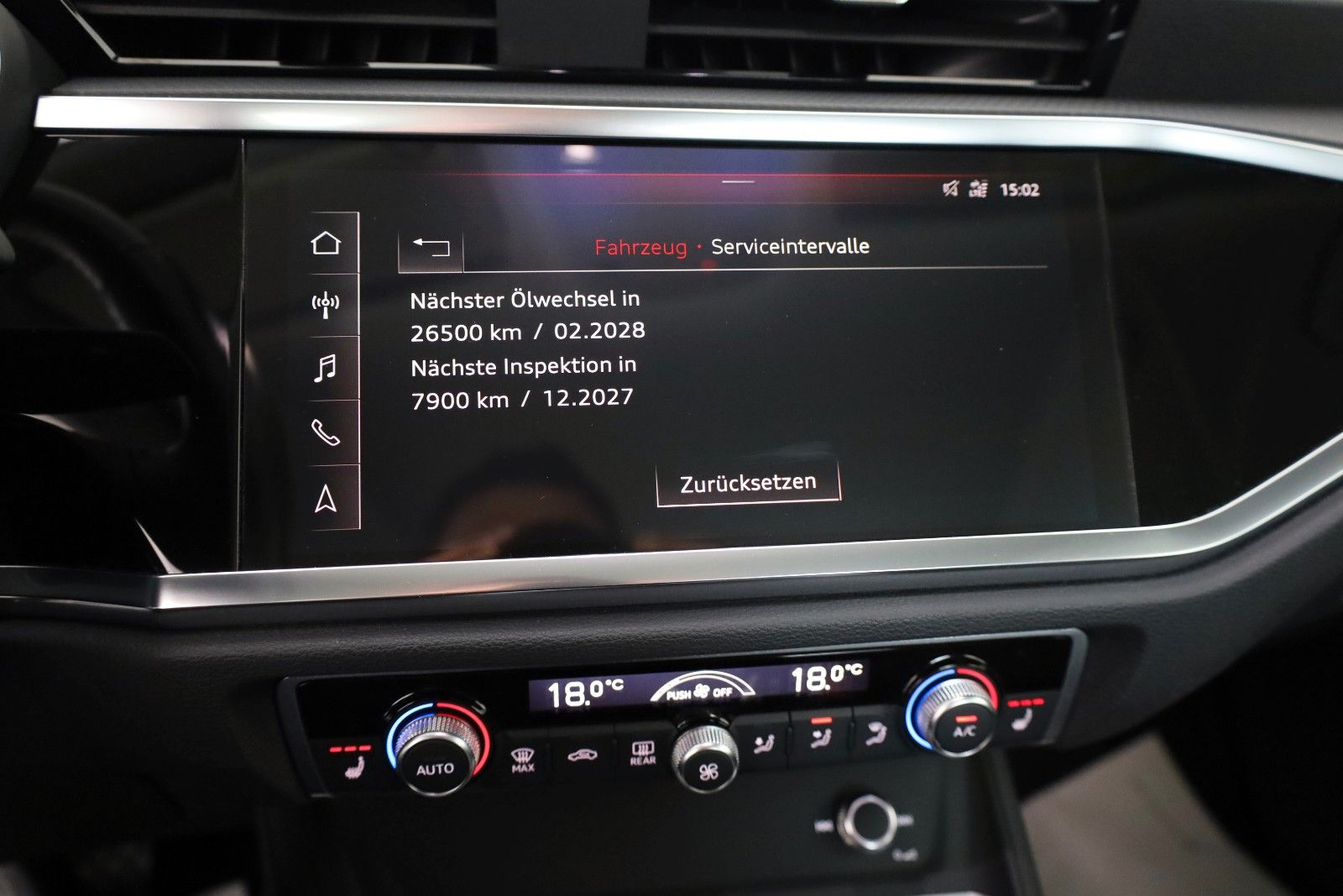Fahrzeugabbildung Audi Q3 35 TFSI advanced,Navi,SH,PDC,8fach bereift