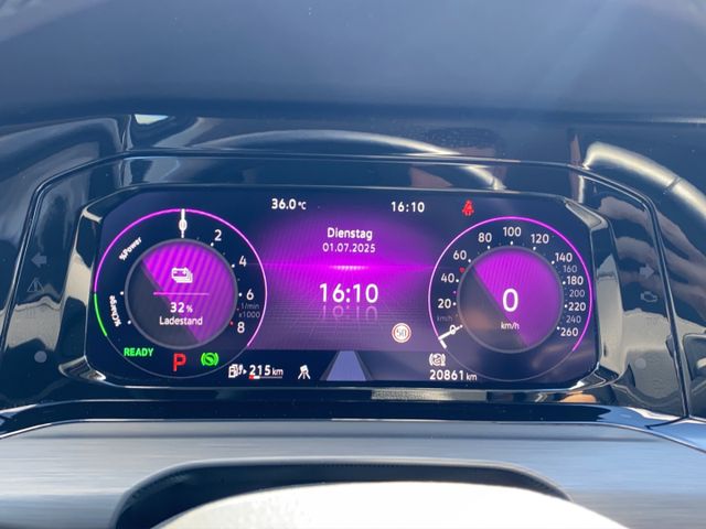Golf Style 1.4 eHybrid 110kw DSG LED PDC ACC Nav