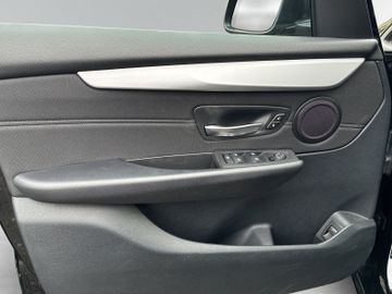 BMW 218 Active Tourer - 9