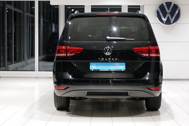 Volkswagen Touran 1.5TSI DSG Highline AHK Pano Rkam Keyless