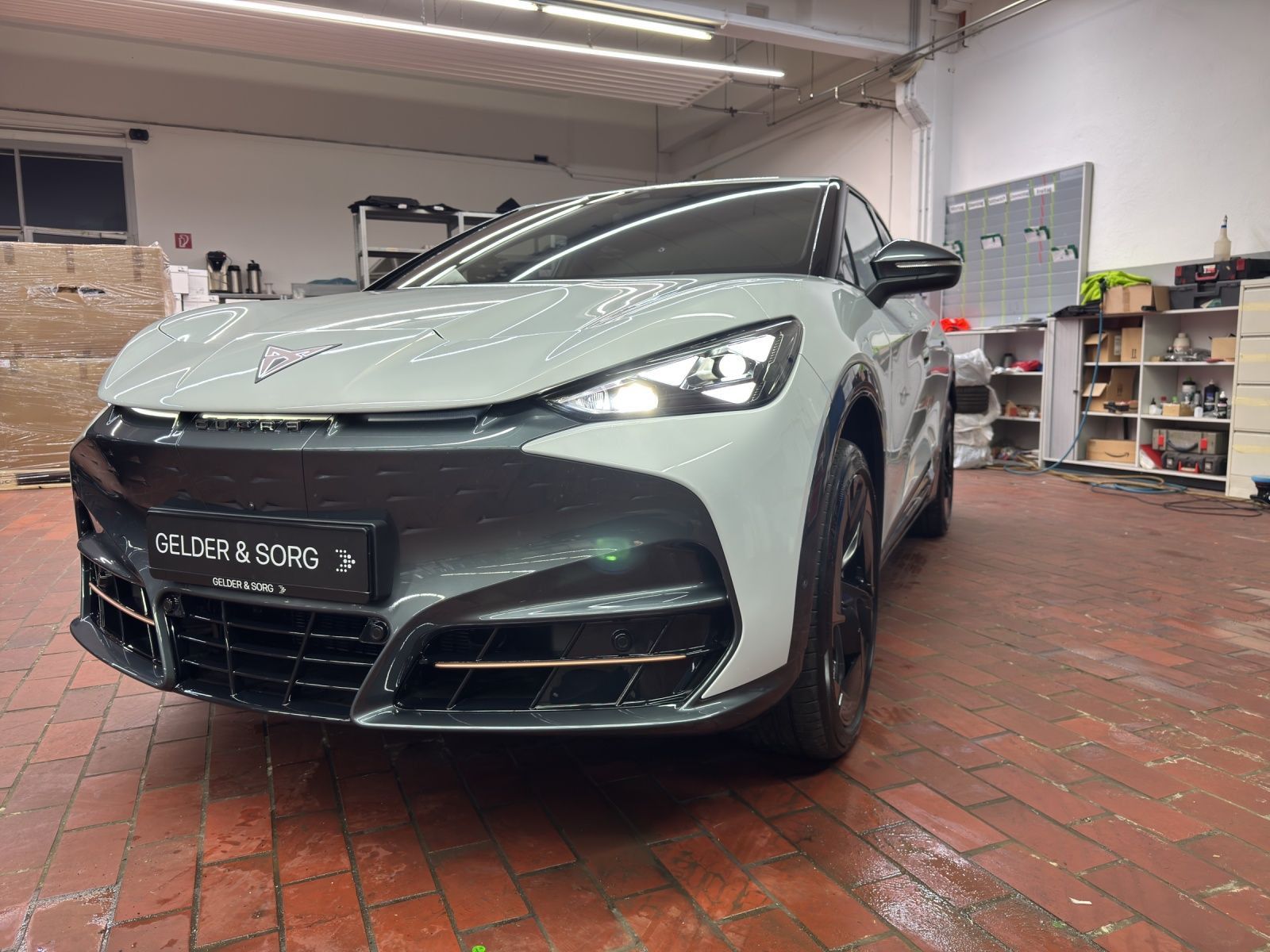 Cupra Tavascan - Bild 18