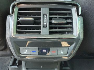Skoda Kodiaq Tour 4x4+AHK+StHz+VirtualC+LED+Lhz+AppC++
