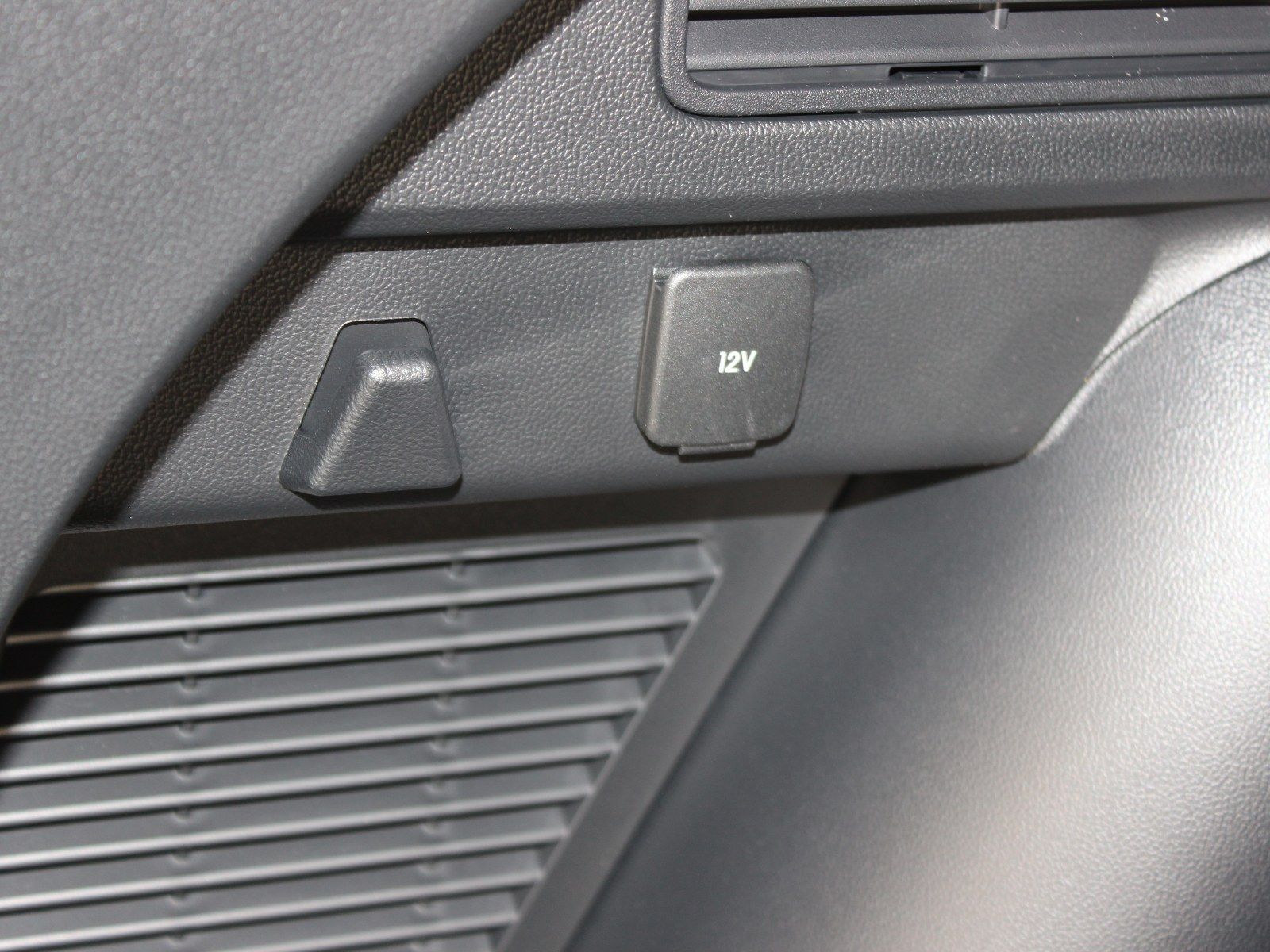 Fahrzeugabbildung Ford Kuga Hybrid Titanium