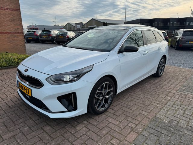 Kia cee'd Sportswagon 1.4 T-GDI GT-LINE, Pano, Led