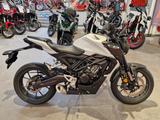 Honda CB 125R neues Modell  TFT inkl. 6 Jahre Garantie