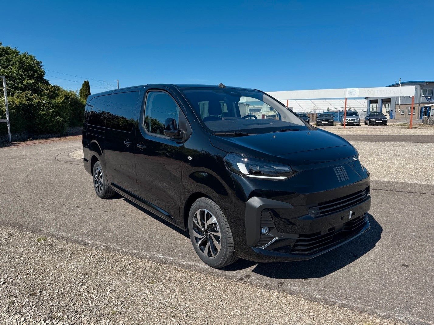 Fiat Ulysse 2.0 BlueHDi 180 S&S L3 EAT8 imagem 3