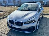 BMW 225xe xDrive|Neuer Motor (BMW)|Service bis 2028 - BMW 225 Active Tourer in Berlin