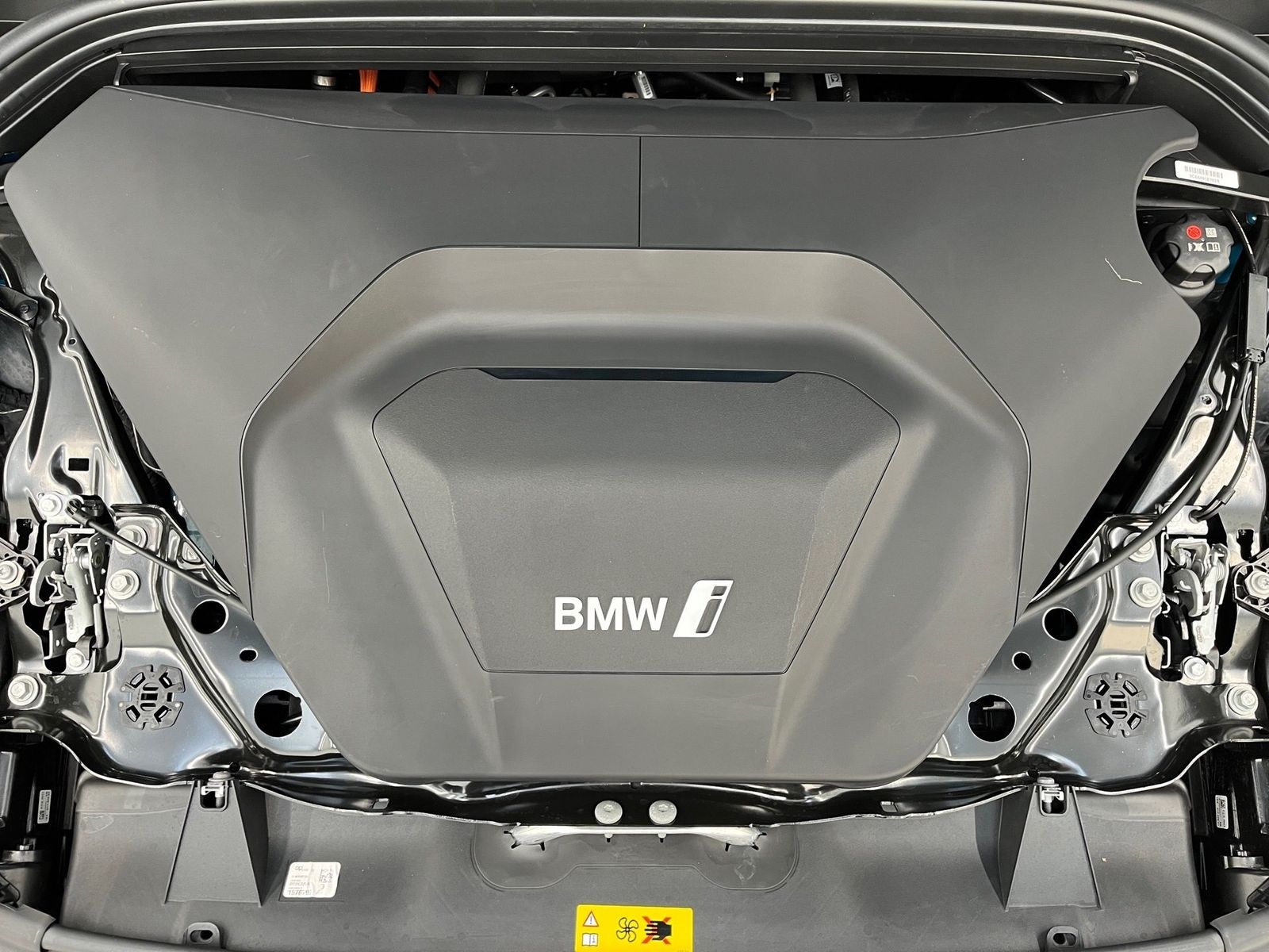 BMW iX1 - Bild 16