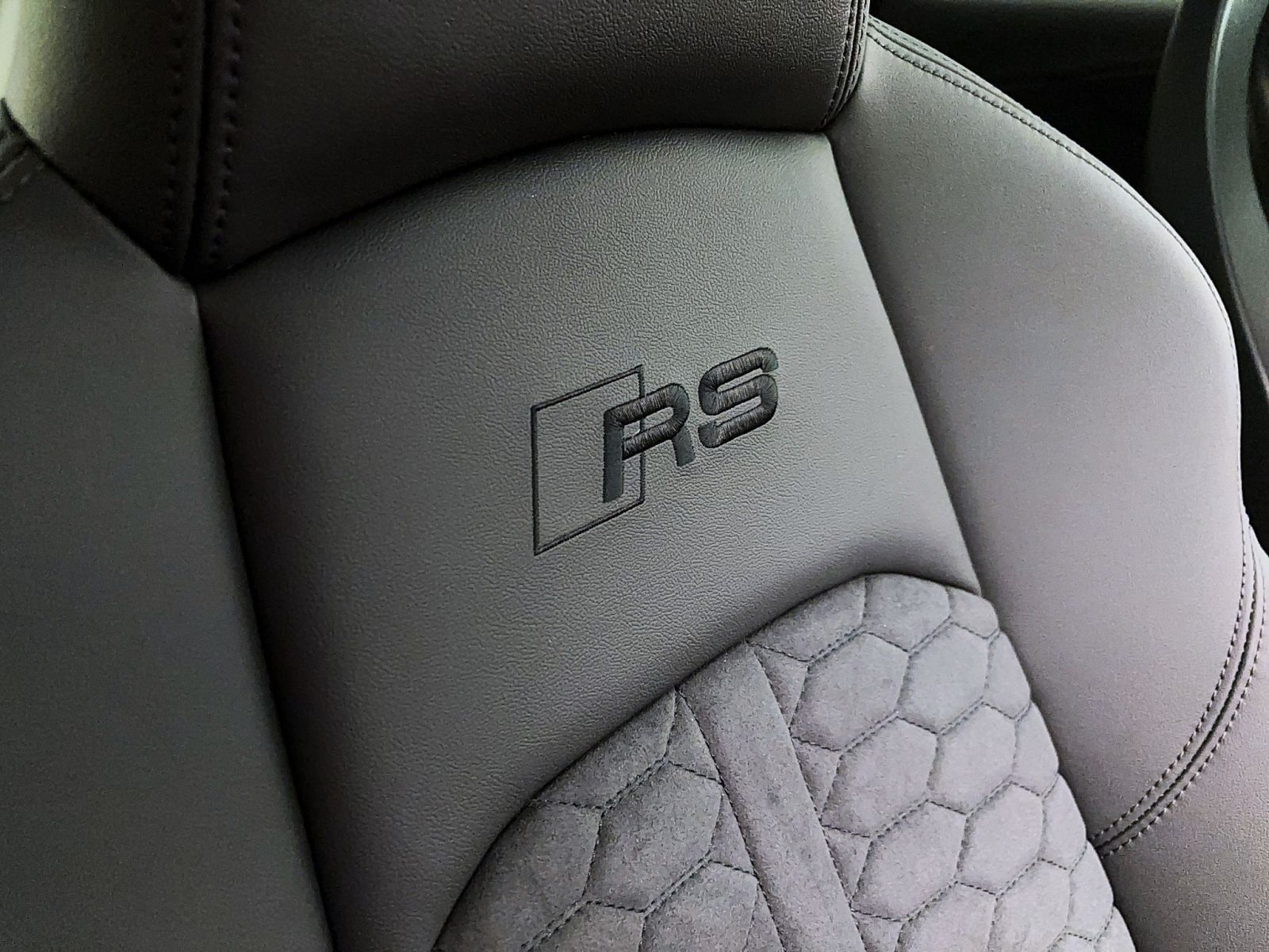 Audi RS5 - Bild 18