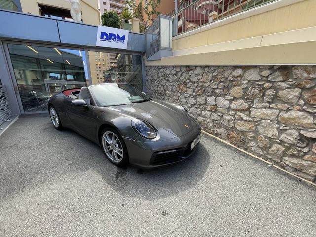 PORSCHE 992 Carrera 4 Cabriolet