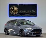 Ford Focus ST Lim. *GARANTIE*RECARO*S-DACH*NARDO-GRAU - Ford Focus: D
