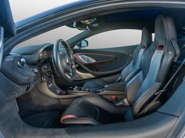 2025 Mclaren GTS — фото 10