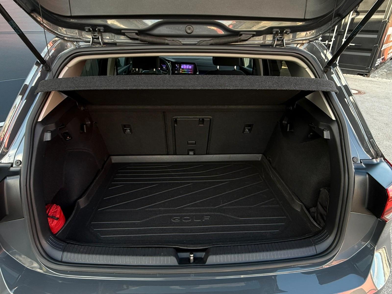 Volkswagen Golf VIII Lim. United *AHK *LHZ *LED *Ambiente, миниатюра 27