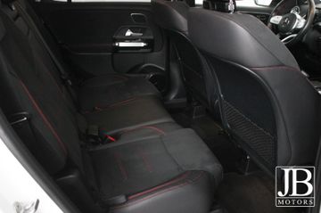 Fahrzeugabbildung Mercedes-Benz GLB 250  4Matic Night Panorama 360° Burmester