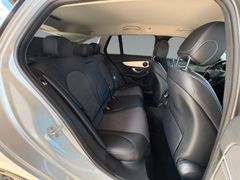 Fahrzeugabbildung Mercedes-Benz C 180 C -Klasse T-Modell AHK Sitzhei. Navi Tempo