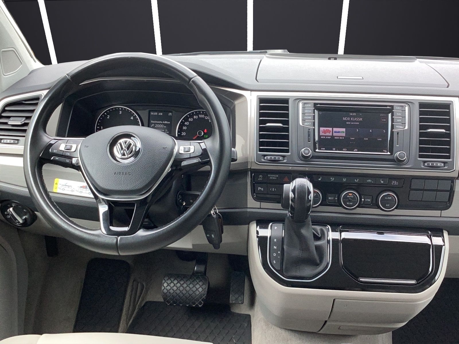 Fahrzeugabbildung Volkswagen T6 California TDI DSG OCEAN STH LED NAVI ACC RFK