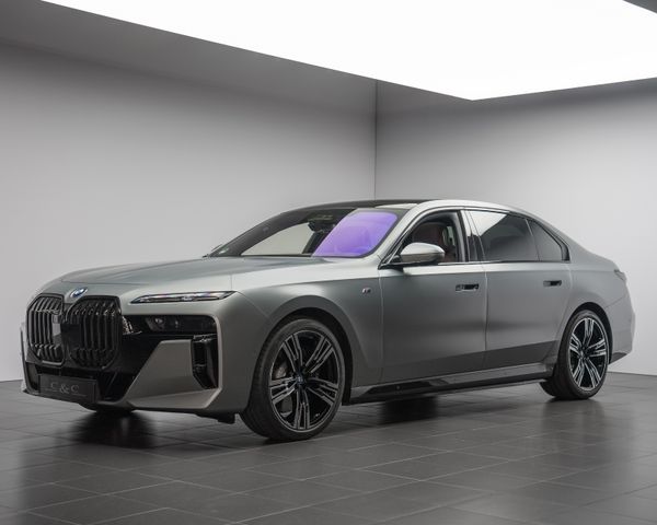 BMW i7 xDrive 60 M Sport 23/FULL/CRYSTAL/BIG TV/B&W