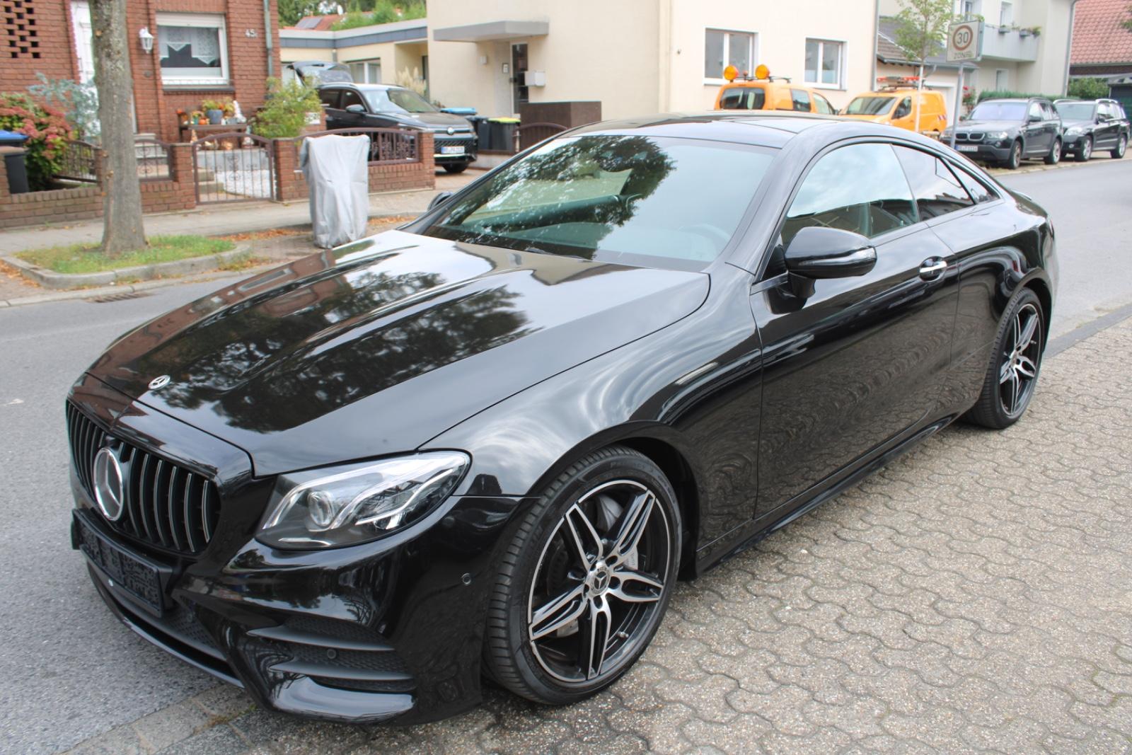 Mercedes-Benz E 350 E Coupe AMG PAKET*LEDER*PANO*WIDESCREEN!